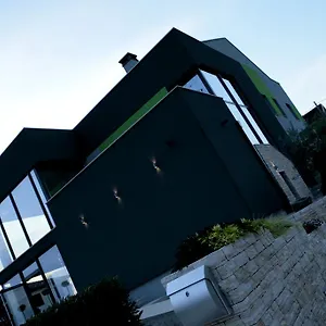 https://olive-charm-studio-mansarda.in-istria.net